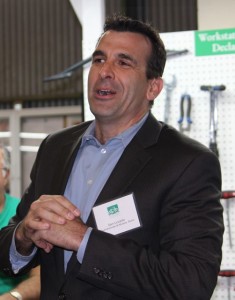sam-liccardo-san-jose-city-council-district-three-good-karma-bikes-grand-opening-photo-by-pam-marino-good-neighbor-stories